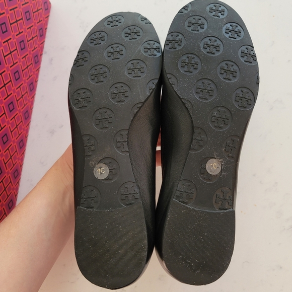 Tory Burch Reva Flats - Picture 2 of 12